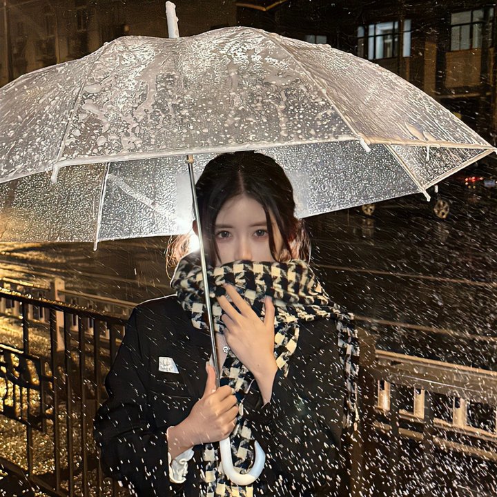 「再见」中的女人
